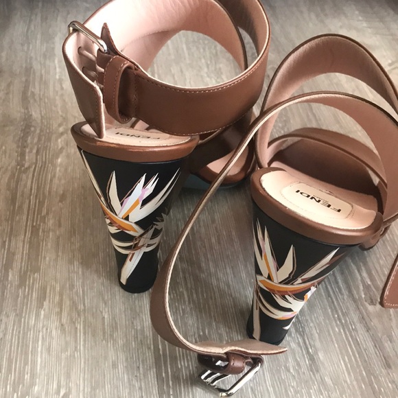 Fendi Roma Cuoio+Nero Mulicol - Picture 2 of 5